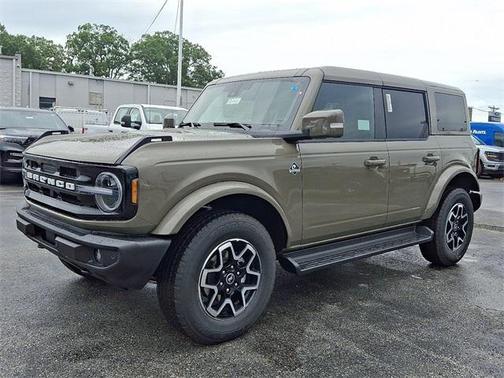 2025 Ford Bronco Outer Banks