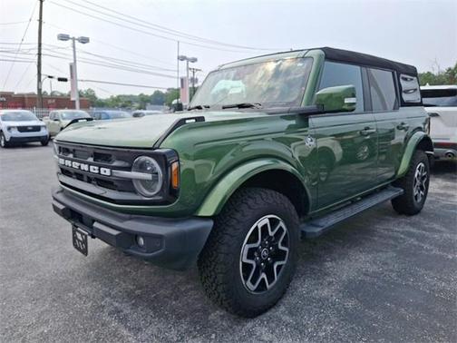 2022 Ford Bronco Outer Banks