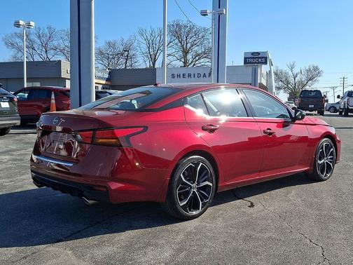 Scarlet Ember Tintcoat 2023 Nissan Altima SR FWD