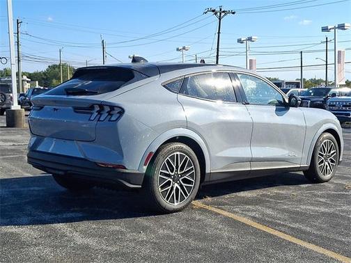 2025 Ford Mustang Mach-E Premium