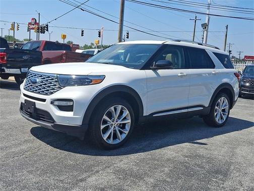 2022 Ford Explorer Platinum