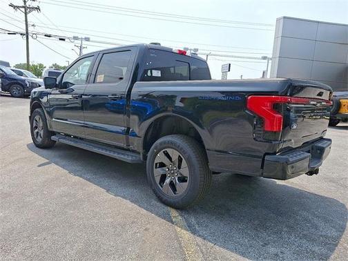 2025 Ford F-150 Lightning LARIAT