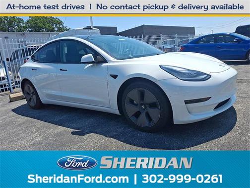 2021 Tesla Model 3 Standard Range Plus