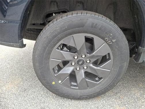 2025 Ford F-150 Lightning Pro