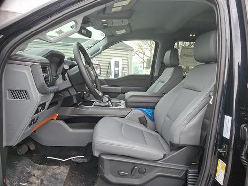 2025 Ford F-150 Lightning Pro