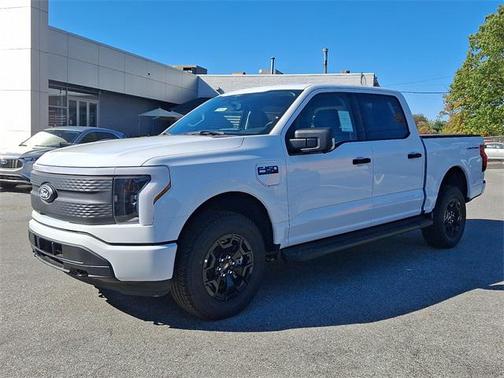 2025 Ford F-150 Lightning XLT