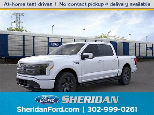 2025 Ford F-150 Lightning LARIAT