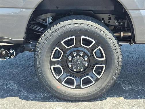 2025 Ford F-250 Platinum