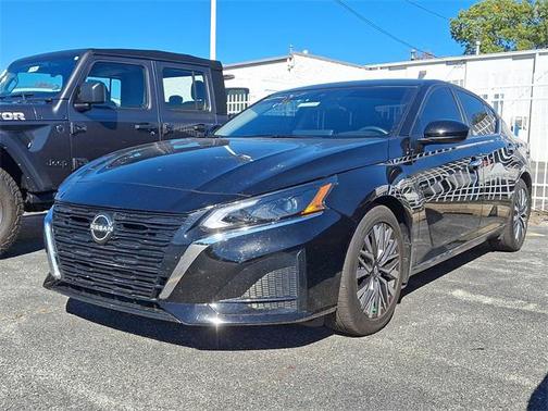 2023 Nissan Altima 2.5 SV