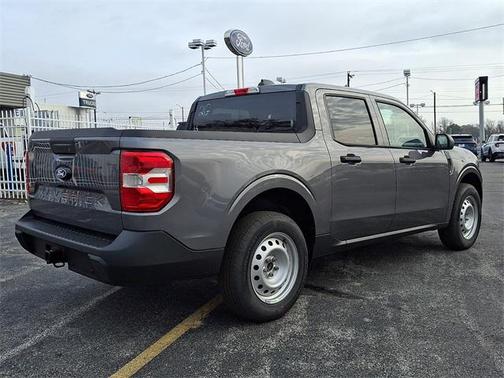 2025 Ford Maverick XL