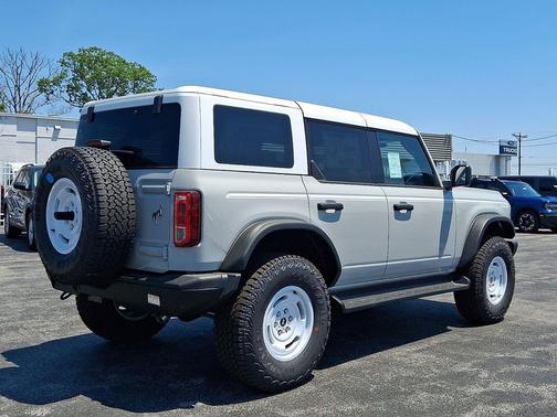 Avalanche Gray 2026 Ford Bronco Heritage Edition