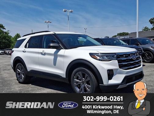 Star White Metallic Tri-Coat 2026 Ford Explorer Active