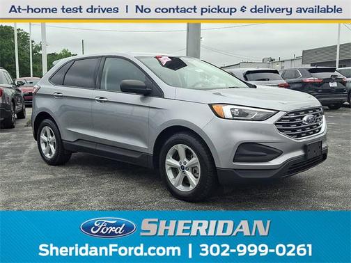 2022 Ford Edge SE