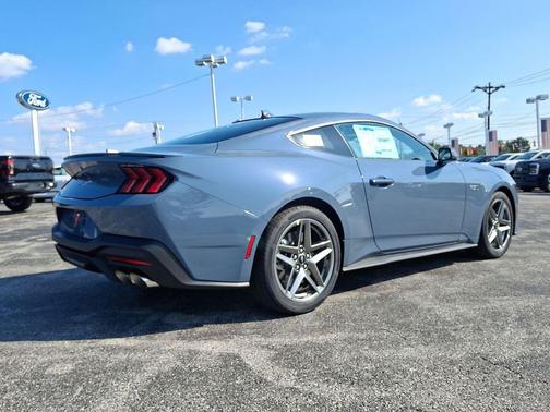 2025 Ford Mustang GT Premium