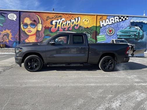 2022 RAM 1500 Big Horn Quad Cab 4x4 64' Box
