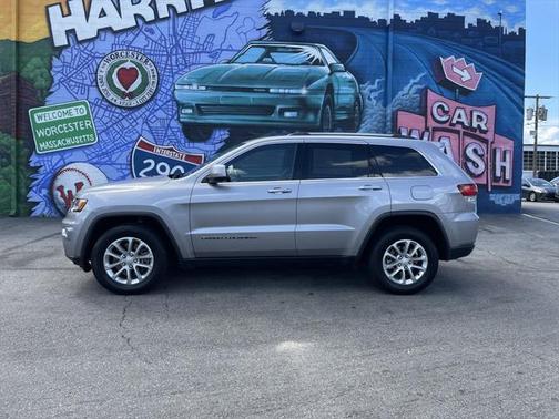 2021 Jeep Grand Cherokee Laredo E 4x4