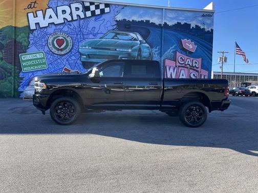 2024 RAM 2500 Laramie Crew Cab 4x4 64' Box