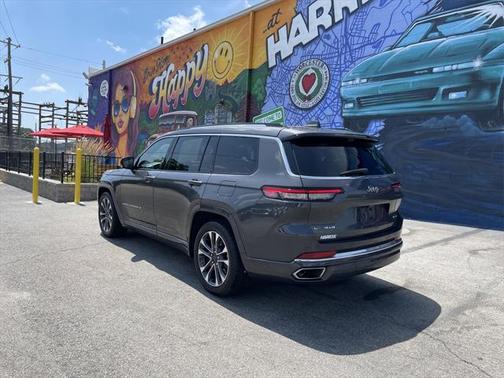 2022 Jeep Grand Cherokee L Overland 4x4