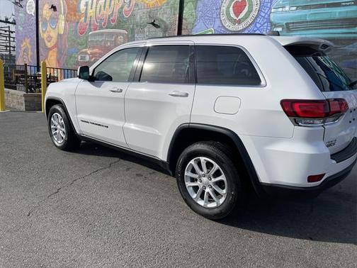 2022 Jeep Grand Cherokee WK Laredo E 4x4