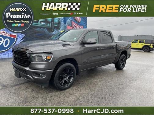 2020 RAM 1500 Big Horn Crew Cab 4x4 57' Box