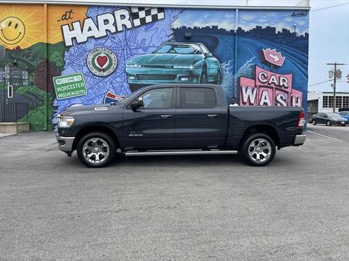 2019 RAM 1500 Big Horn/Lone Star Crew Cab 4x4 57' Box