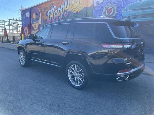 2023 Jeep Grand Cherokee L Summit 4x4