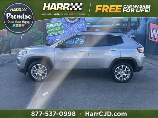 2023 Jeep Compass Latitude Lux FWD