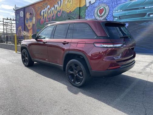 2022 Jeep Grand Cherokee Altitude 4x4