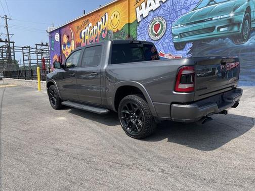 2021 RAM 1500 Laramie Crew Cab 4x4 57' Box