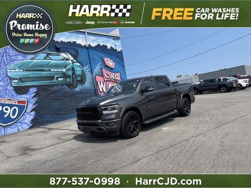 2021 RAM 1500 Laramie Crew Cab 4x4 57' Box