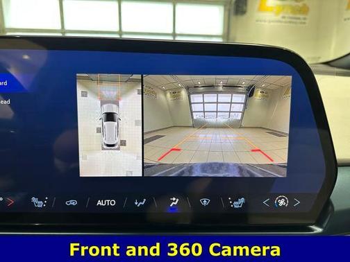 2025 Chevrolet Equinox EV LT 2