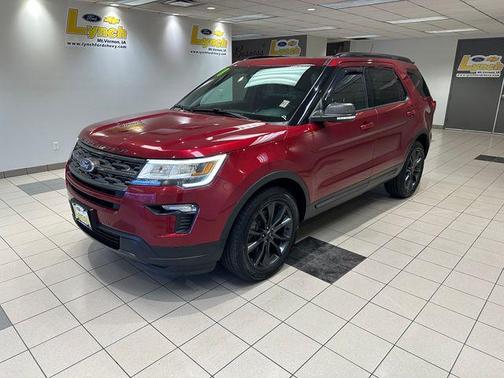 Ruby Red Metallic Tinted Clearcoat 2018 Ford Explorer XLT