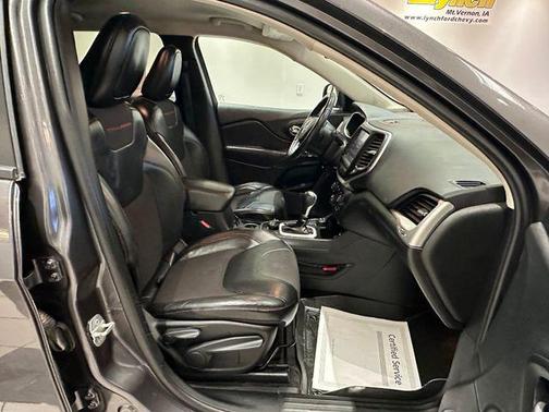 2015 Jeep Cherokee Trailhawk