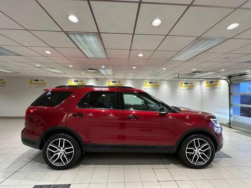 2018 Ford Explorer sport