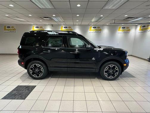 Black 2026 Ford Bronco Sport Outer Banks
