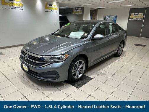 Platinum Gray Metallic 2023 Volkswagen Jetta 1.5T SE