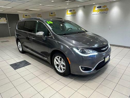 Granite Crystal Clearcoat Metallic 2020 Chrysler Pacifica Limited