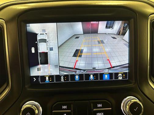 Summit White 2022 GMC Sierra 3500 AT4