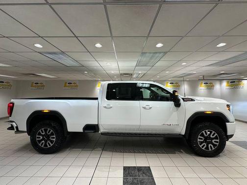 Summit White 2022 GMC Sierra 3500 AT4