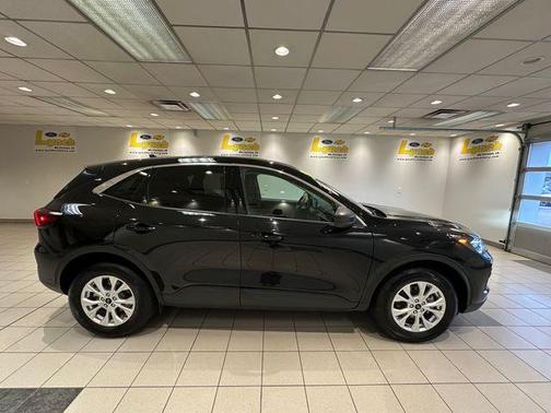 Agate Black Metallic 2023 Ford Escape Active