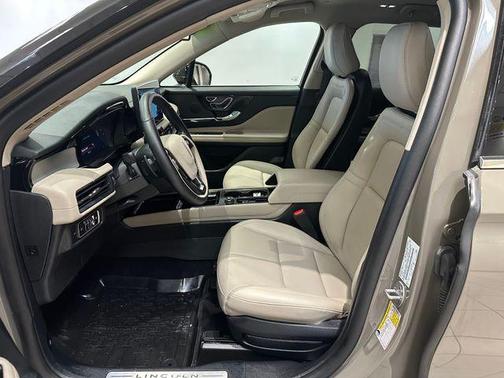 Harbor Gray Metallic 2025 Lincoln Corsair Premiere