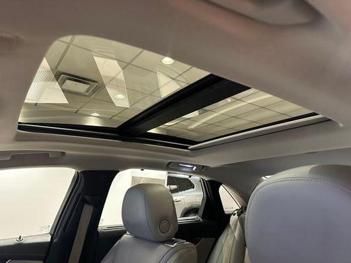 2014 Cadillac XTS Premium