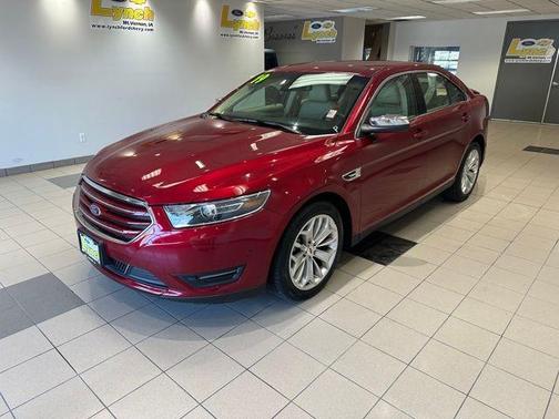 2019 Ford Taurus Limited