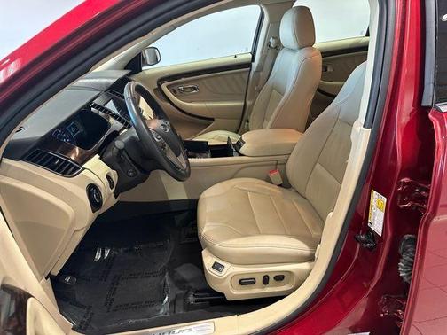2019 Ford Taurus Limited