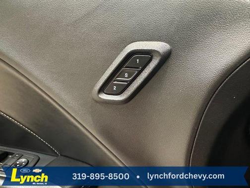 Pitch Black Clearcoat 2021 Dodge Challenger R/T Scat Pack
