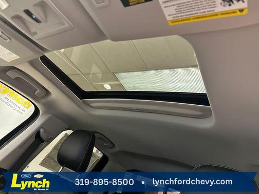 Shadow Black 2026 Ford Maverick Lobo High