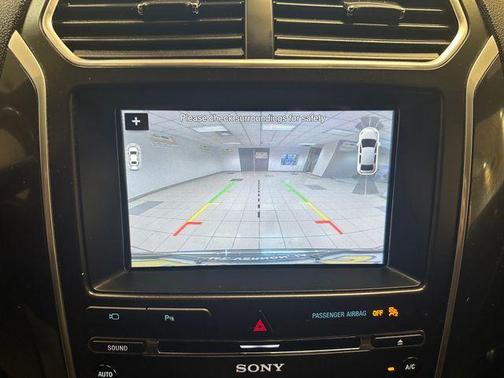 Magnetic Metallic 2018 Ford Explorer Limited