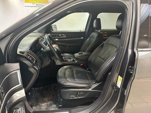 Magnetic Metallic 2018 Ford Explorer Limited