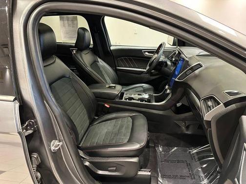2023 Ford Edge ST Line