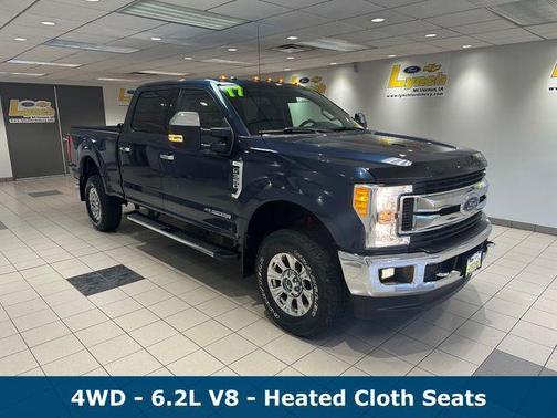 Blue Jeans Metallic 2017 Ford F-350 XLT